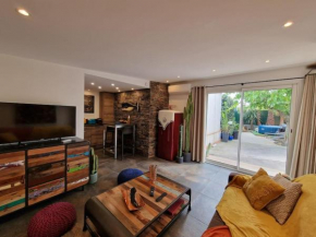 Appartement 2 Pièces proche mer calme dans villa